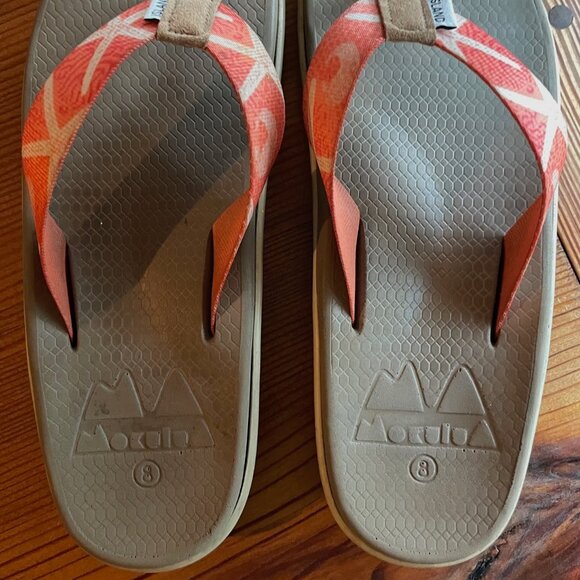 Island Slipper Wahine Moku Tan - Flip Flops Made in Hawaii! - Picture 2 of 5